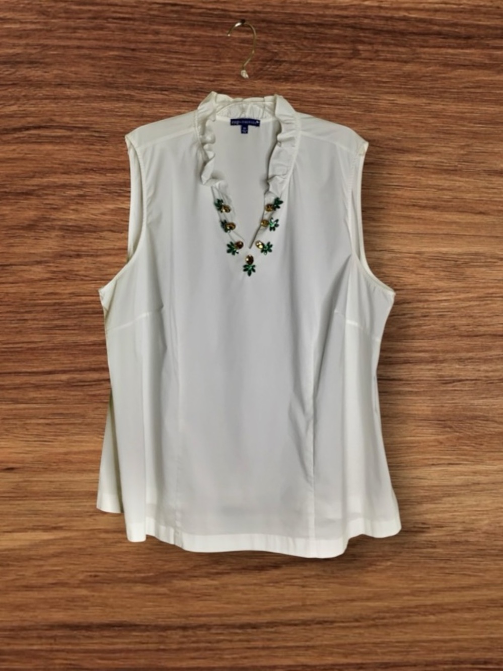 Talbots RSVP 3X White Pineapple Jeweled Ruffle Neck Sleeveless Top